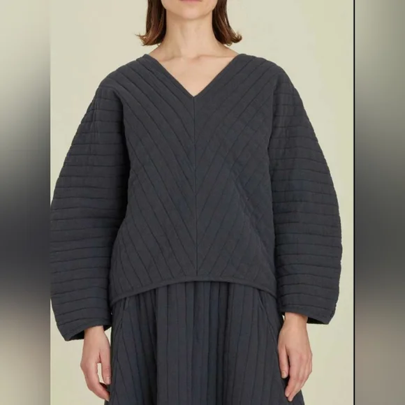 Women's Long Sleeve Quilted Top - Dark Gray - Picture 1 of 5